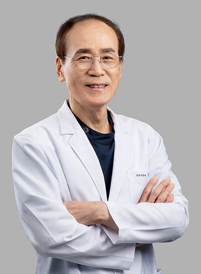 정흠 원장
